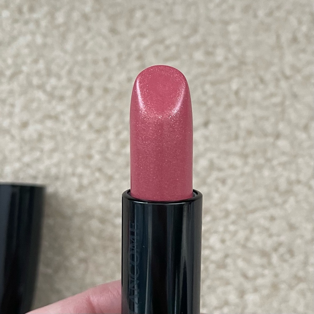 Lancôme Color Design Tempt Me Shimmer Lipstick - Picture 4 of 15